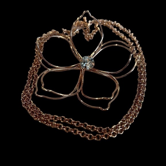 Stephan & Co. Rose Gold Chain & 3D Metal Wire Flower w/ Rhinestone Center Accent - Picture 15 of 16